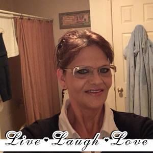 Meet your Posher, Vickie